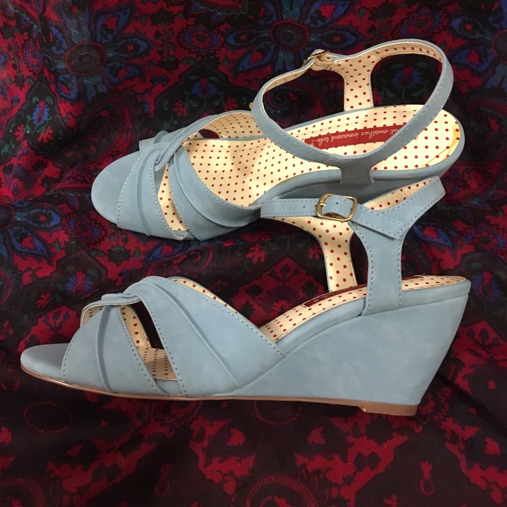 BAIT wedges